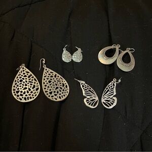🚨3 for $15🚨 Lot of 4 Pair Silver Earrings